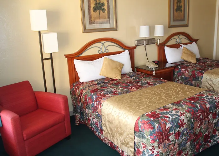 Grand Prix Motel Beach Front